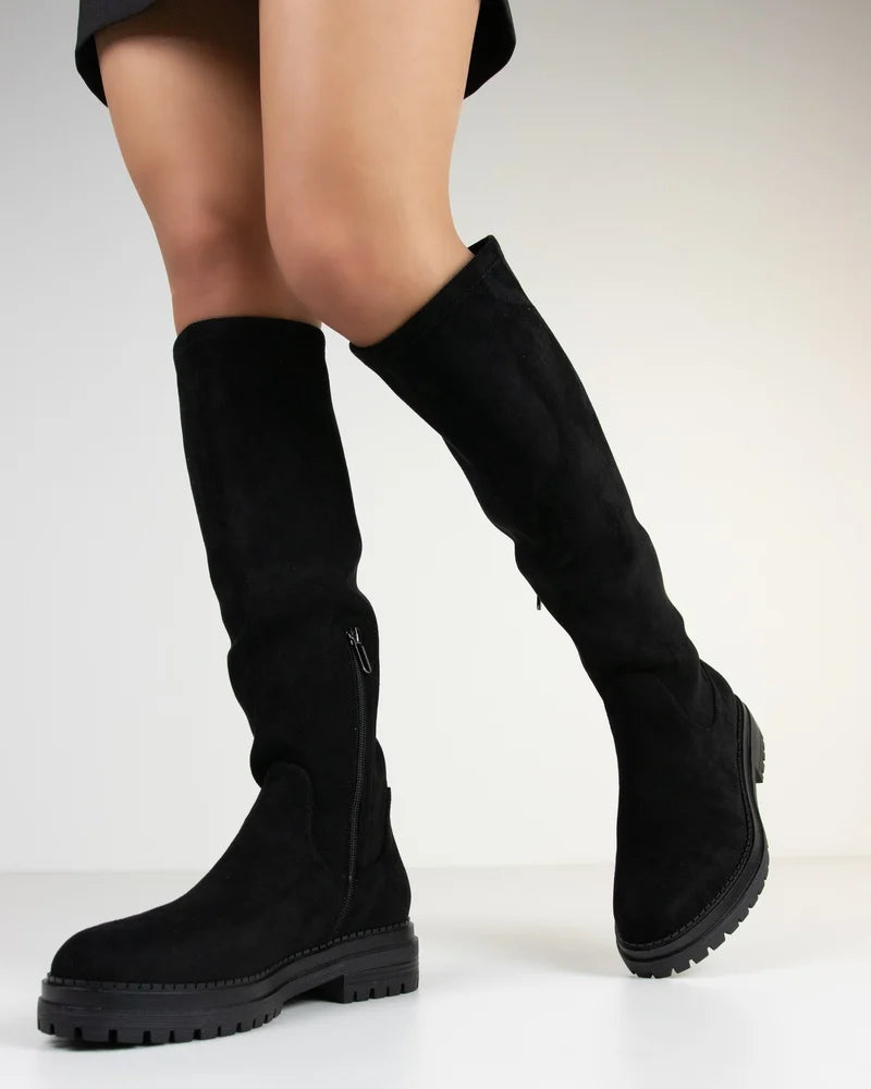 Hohe Stiefel - schwarz